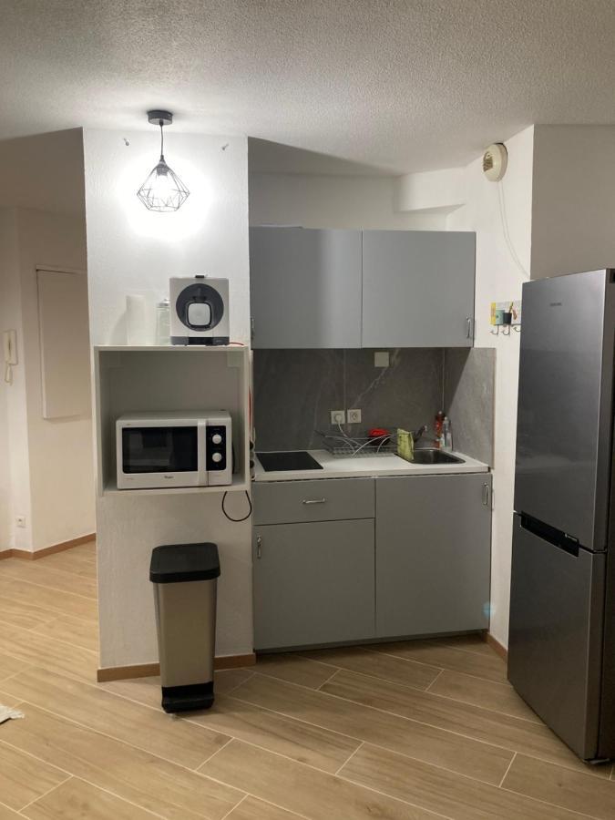Apartament Apparement Chaleureux Avec Balcon Marsylia Zewnętrze zdjęcie