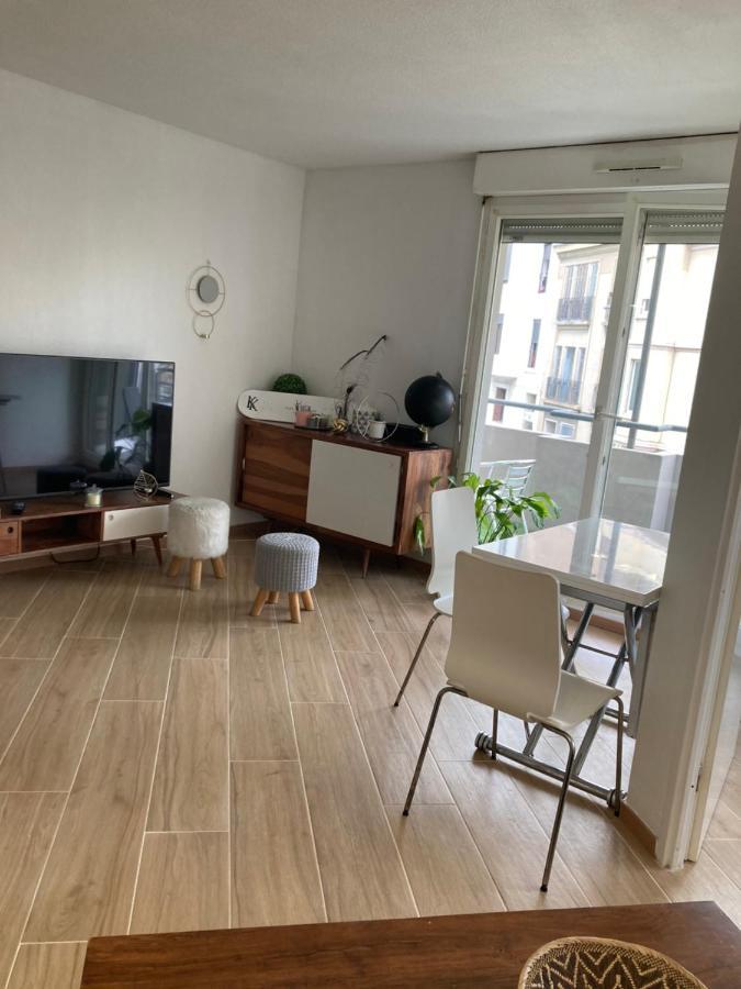 Apartament Apparement Chaleureux Avec Balcon Marsylia Zewnętrze zdjęcie